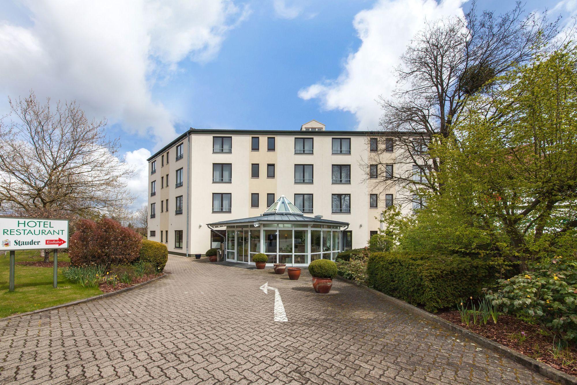 Hotel Strijewski Вольфсбург Екстер'єр фото
